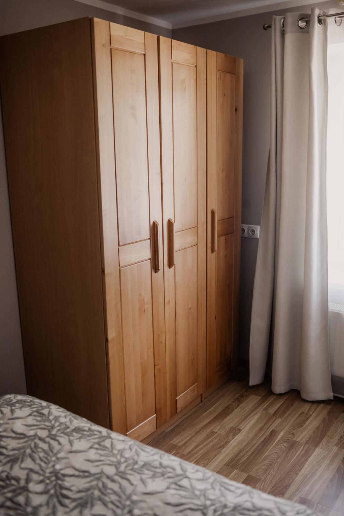 Saules Iela 2A Aparthotel Saldus ภายนอก รูปภาพ