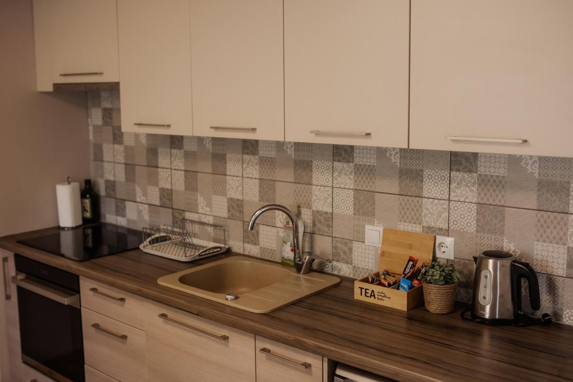 Saules Iela 2A Aparthotel Saldus ห้อง รูปภาพ