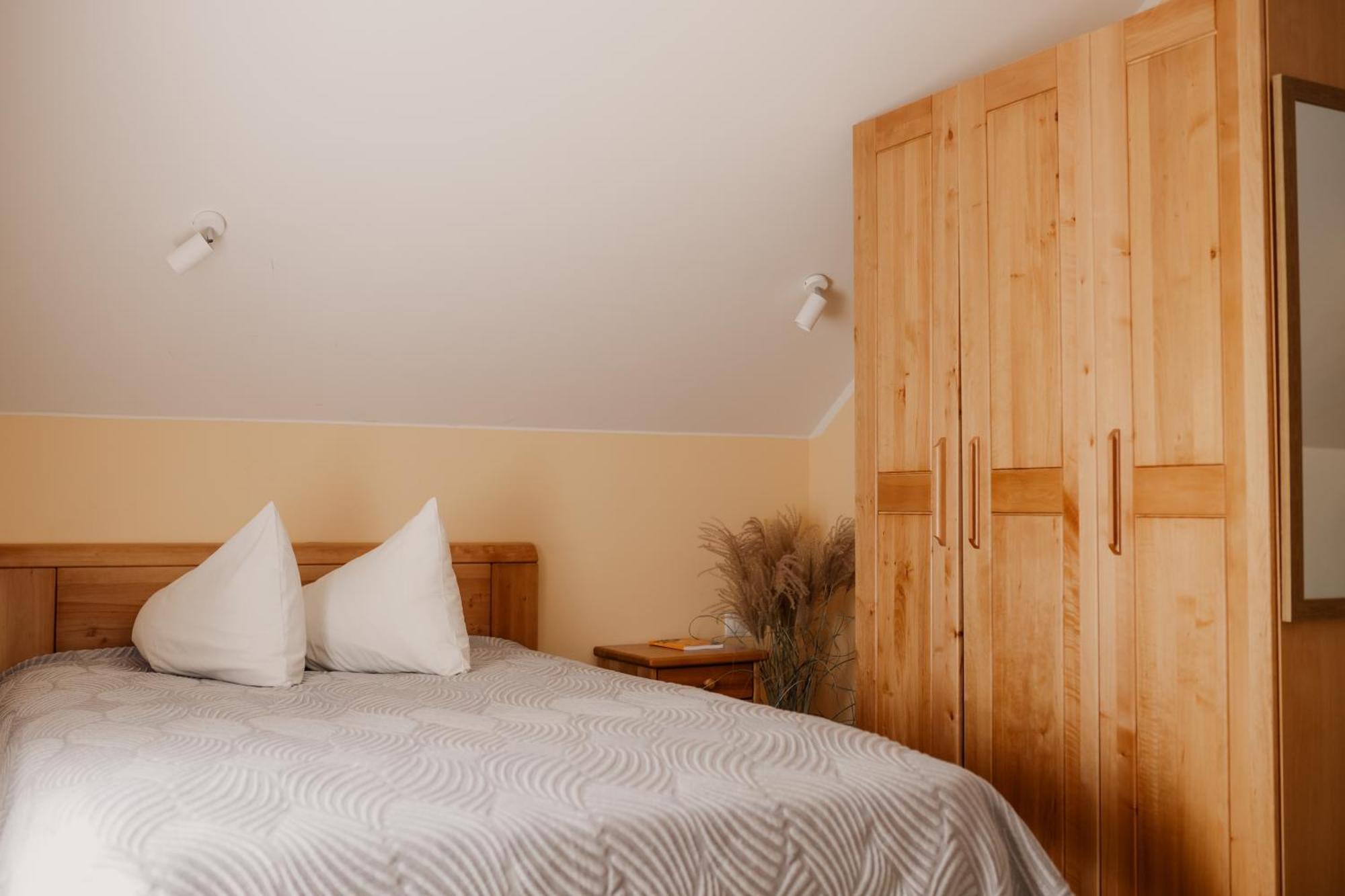 Saules Iela 2A Aparthotel Saldus ห้อง รูปภาพ