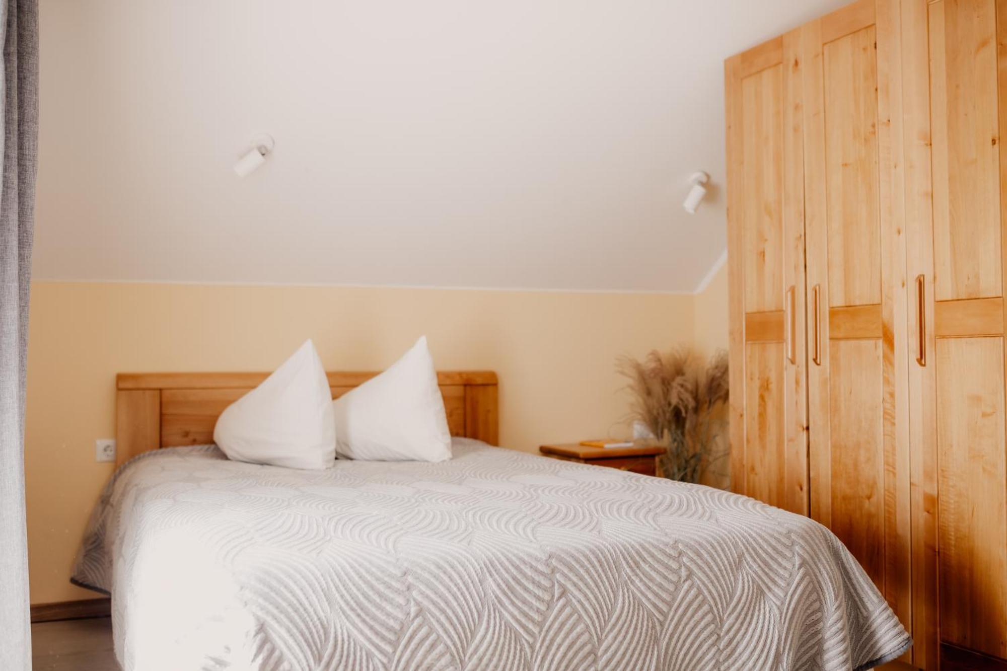 Saules Iela 2A Aparthotel Saldus ห้อง รูปภาพ