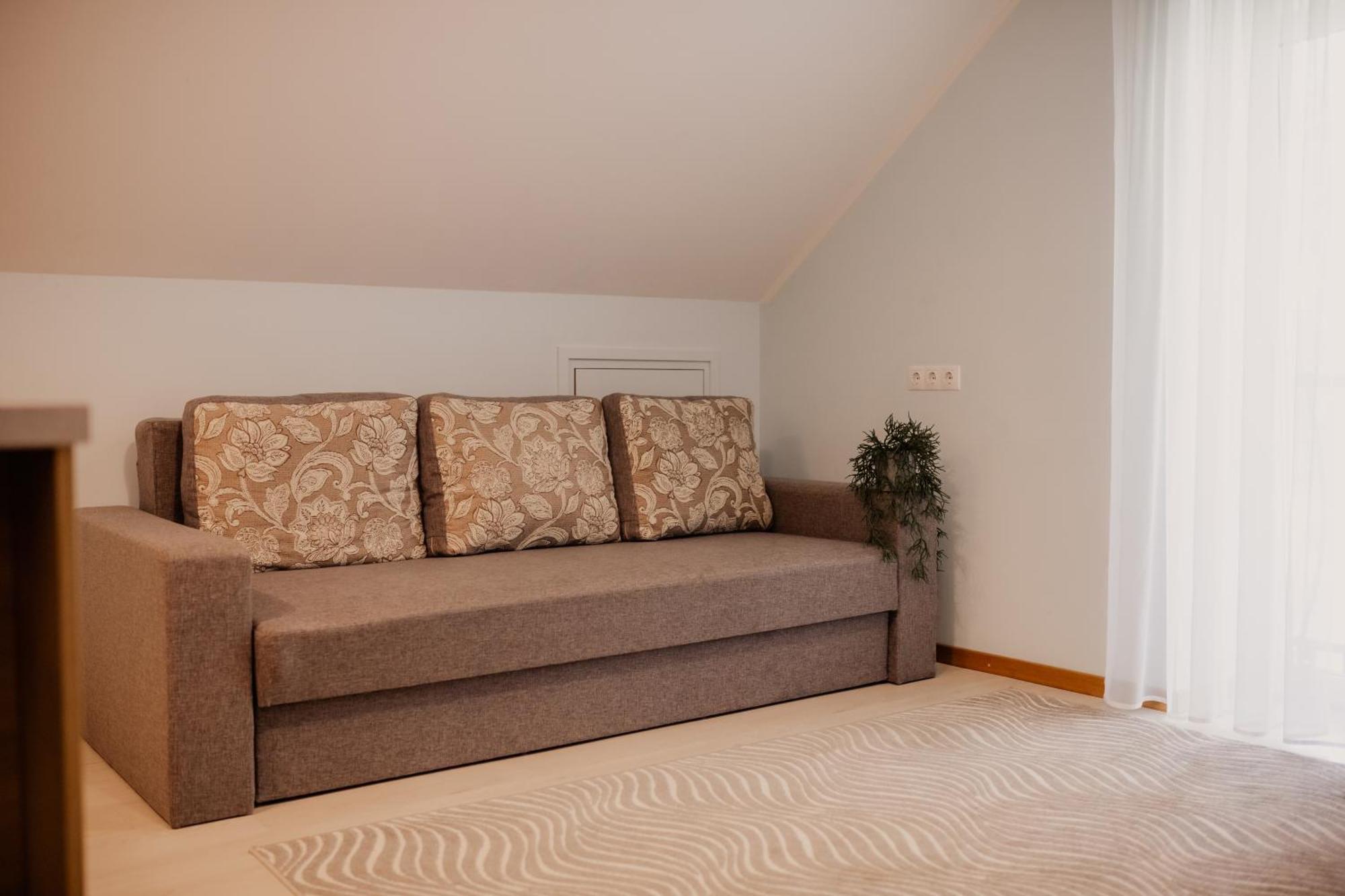 Saules Iela 2A Aparthotel Saldus ห้อง รูปภาพ